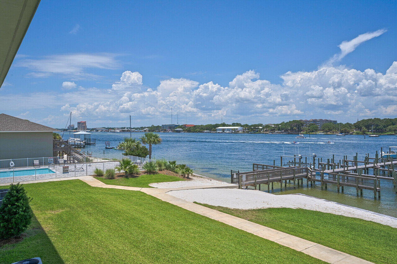 340 Bluefish Dr #105, Fort Walton Beach, FL 32548 photo