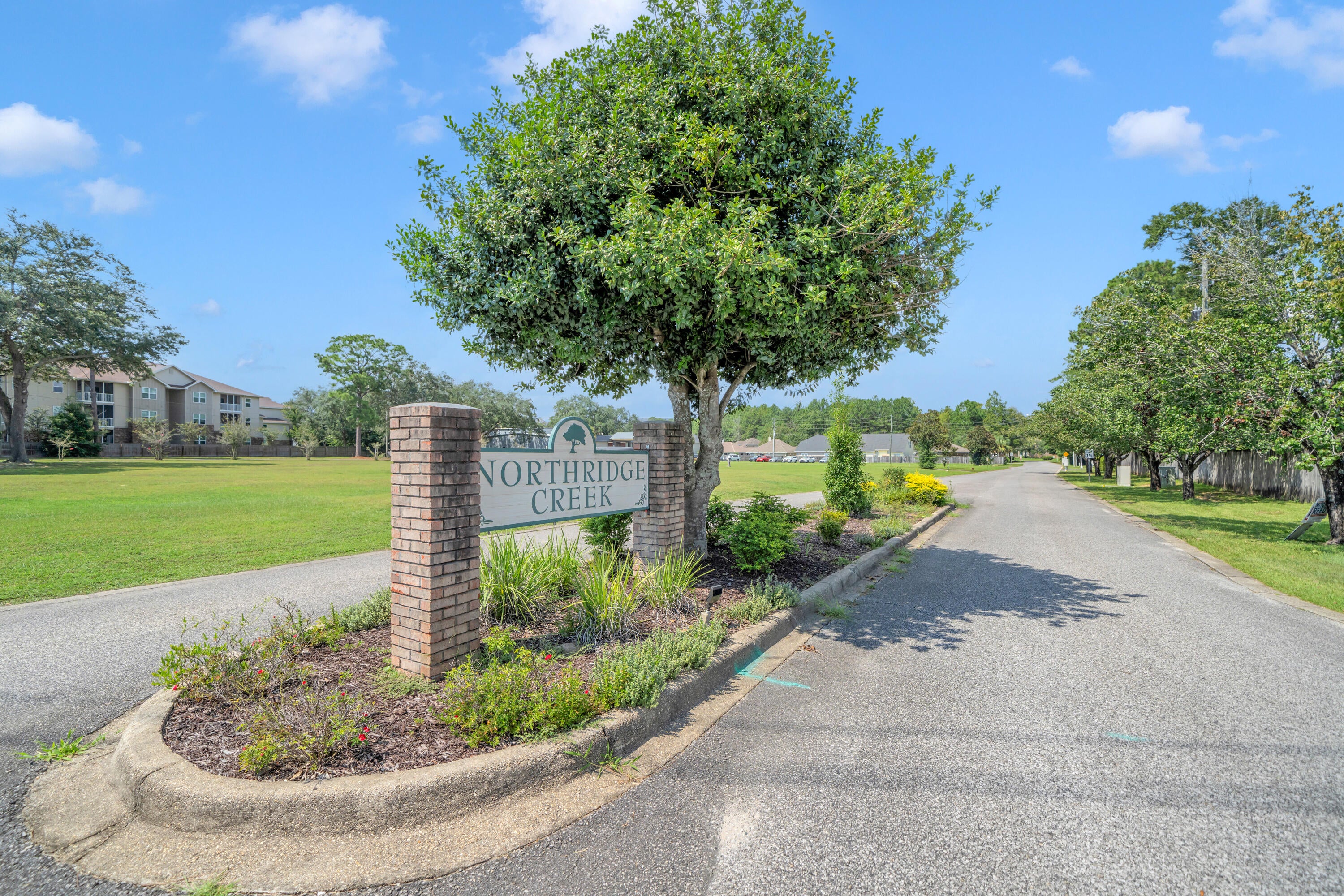 1964 Chesapeake Rdg, Fort Walton Beach, FL 32547 photo