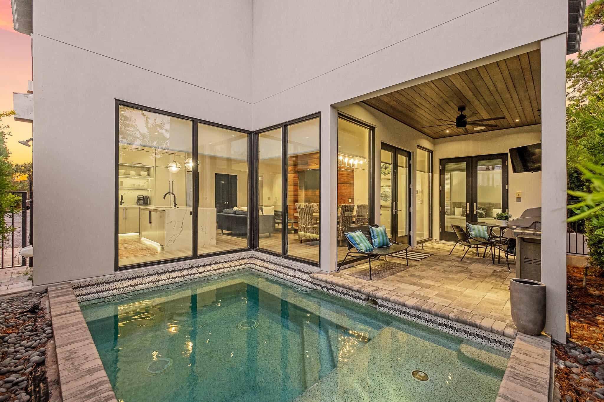 220 N Saint Francis Dr, Miramar Beach, FL 32550 photo