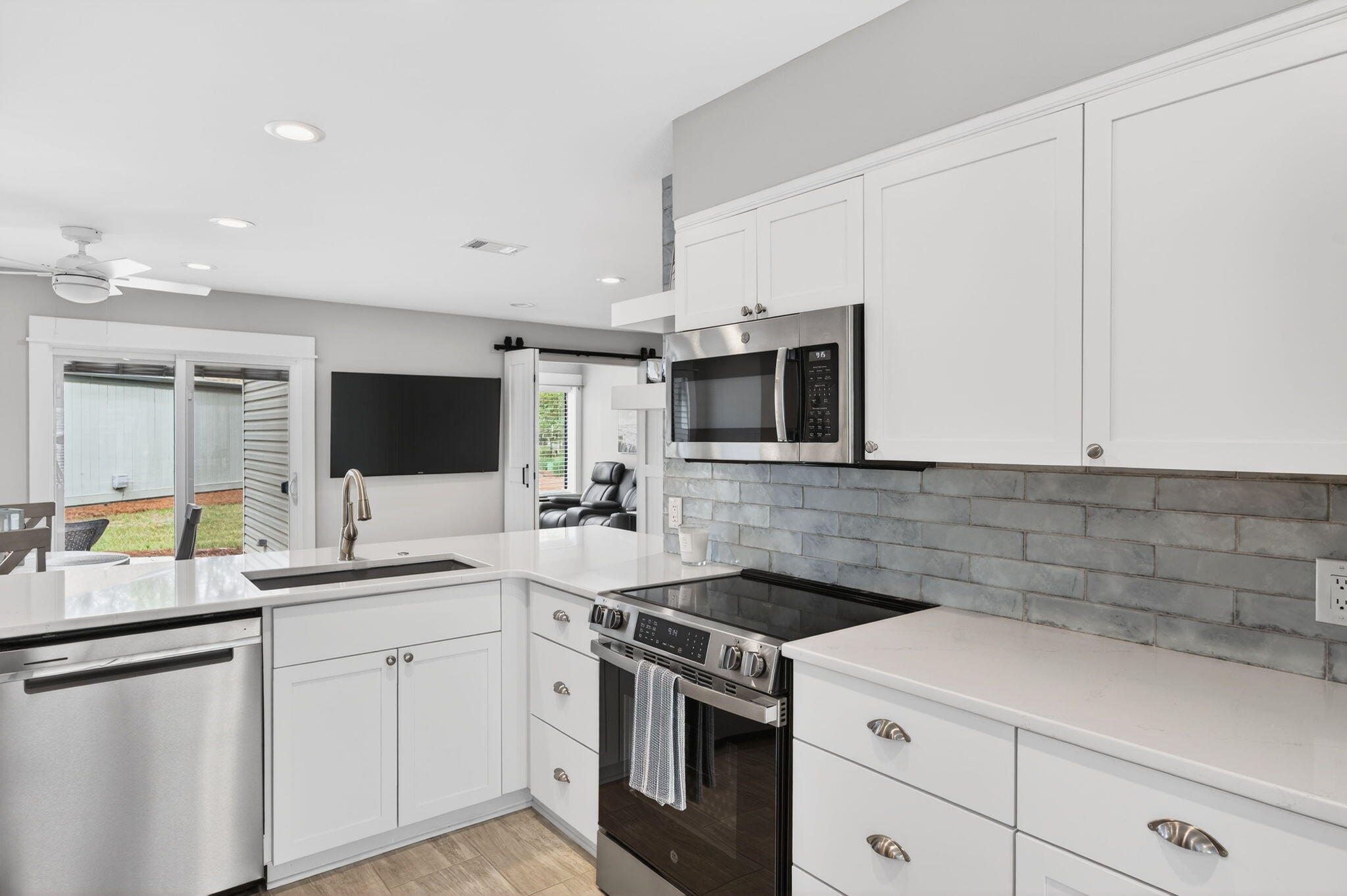512 Magnolia Pl, Miramar Beach, FL 32550