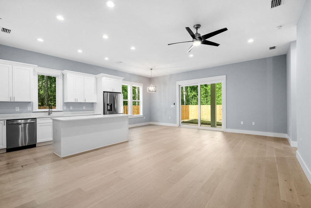 42 Central 8 St, Santa Rosa Beach, FL 32459 photo