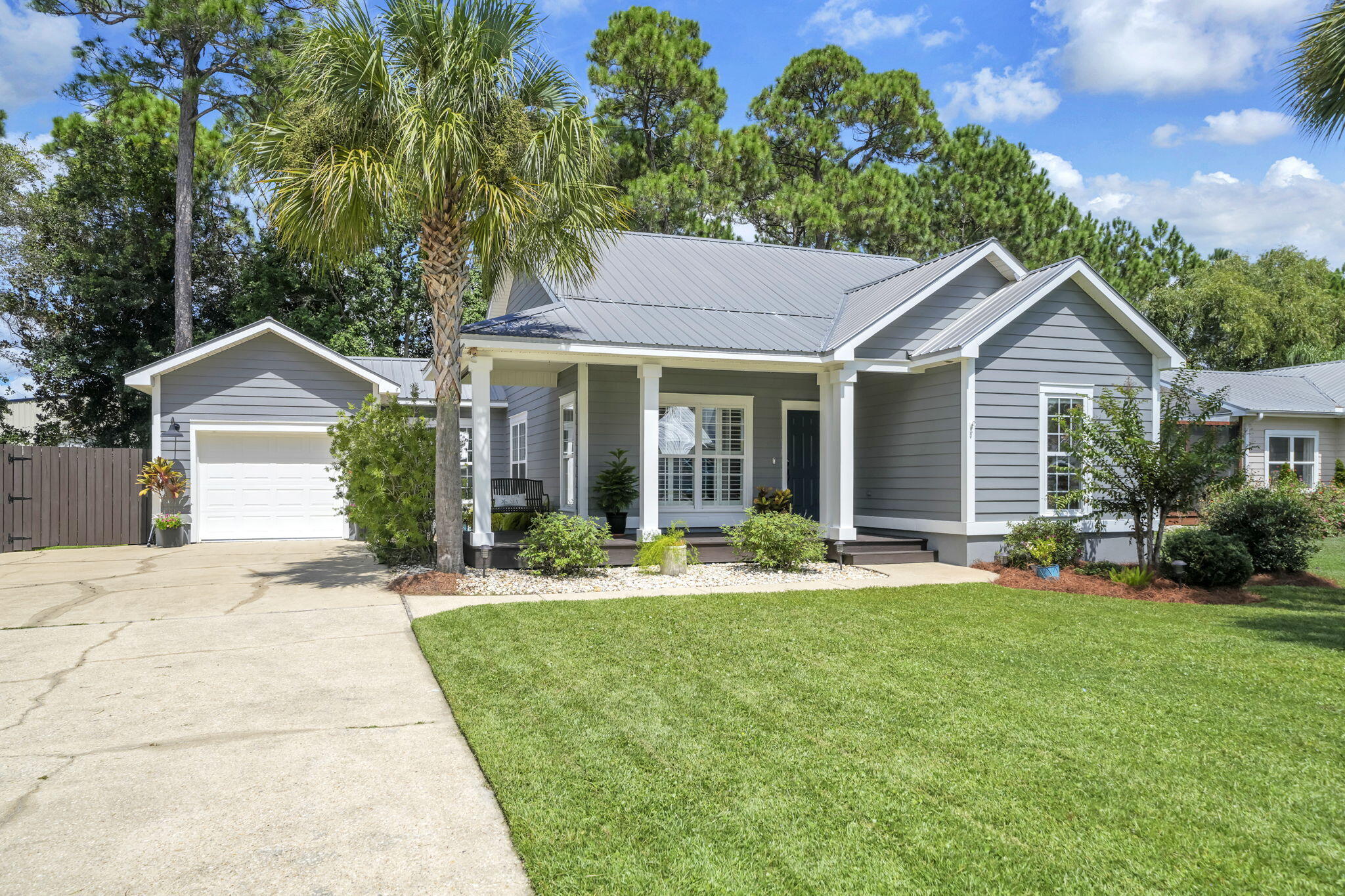 94 Garden St, Santa Rosa Beach, FL 32459
