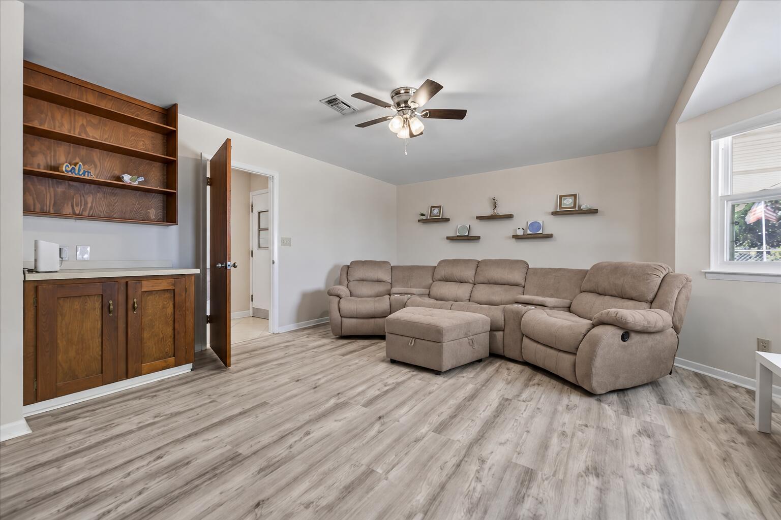 631 Manchester Rd, Fort Walton Beach, FL 32547 photo