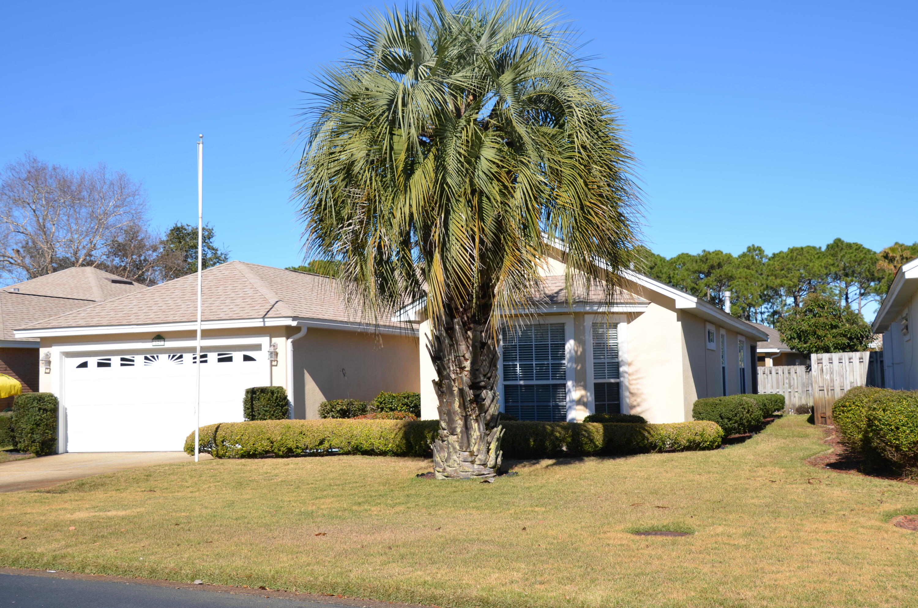 129 Bay Tree Dr, Miramar Beach, FL 32550 photo