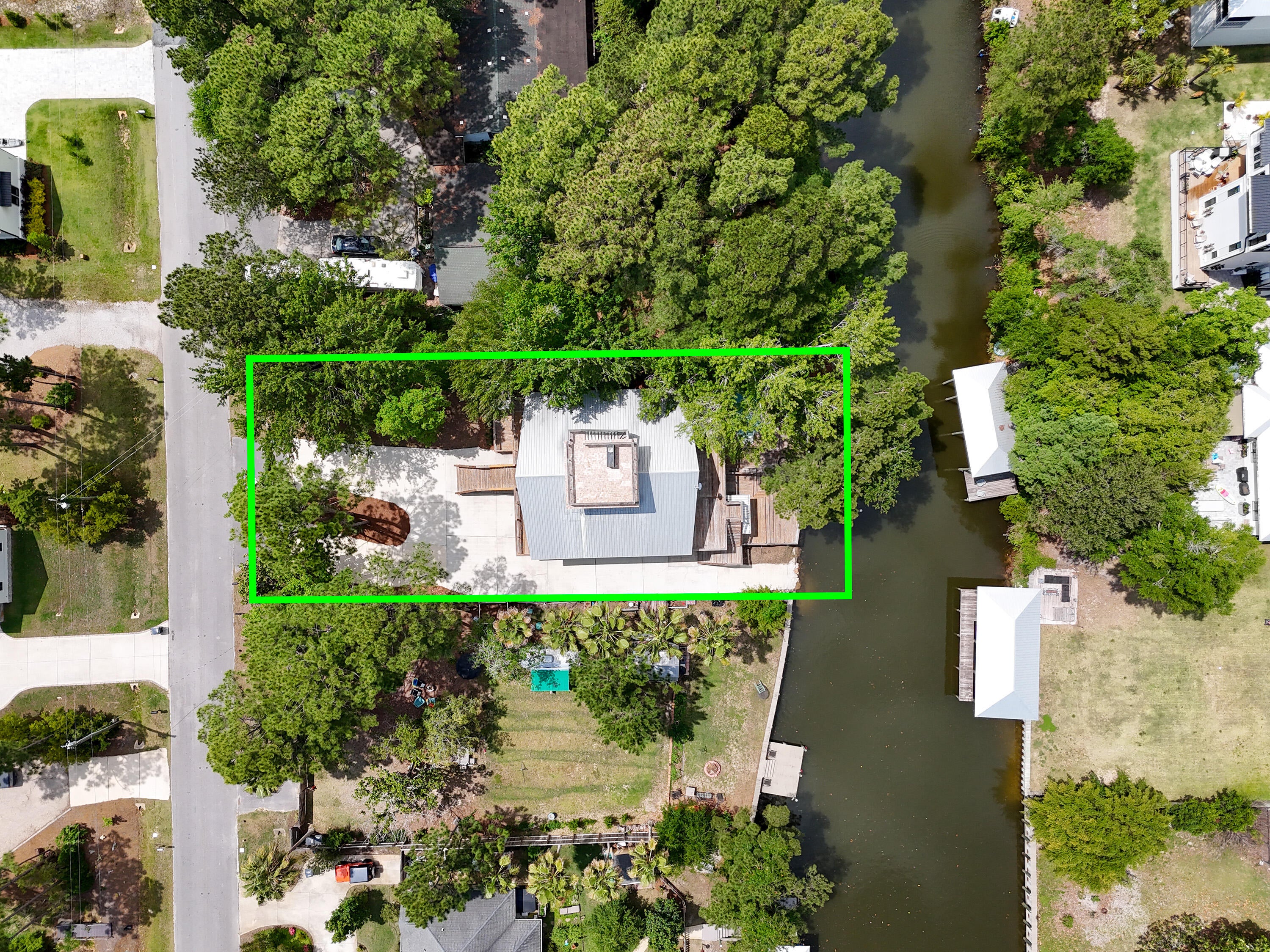 398 W Point Washington Rd, Santa Rosa Beach, FL 32459 photo