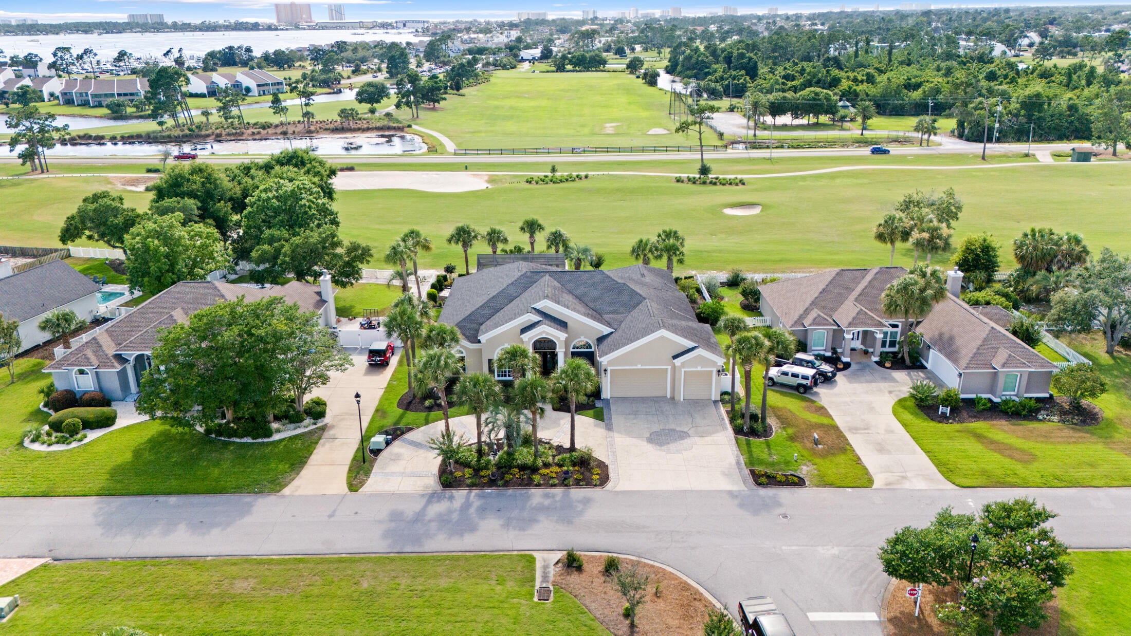 119 Legend Lake Dr, Panama City Beach, FL 32408