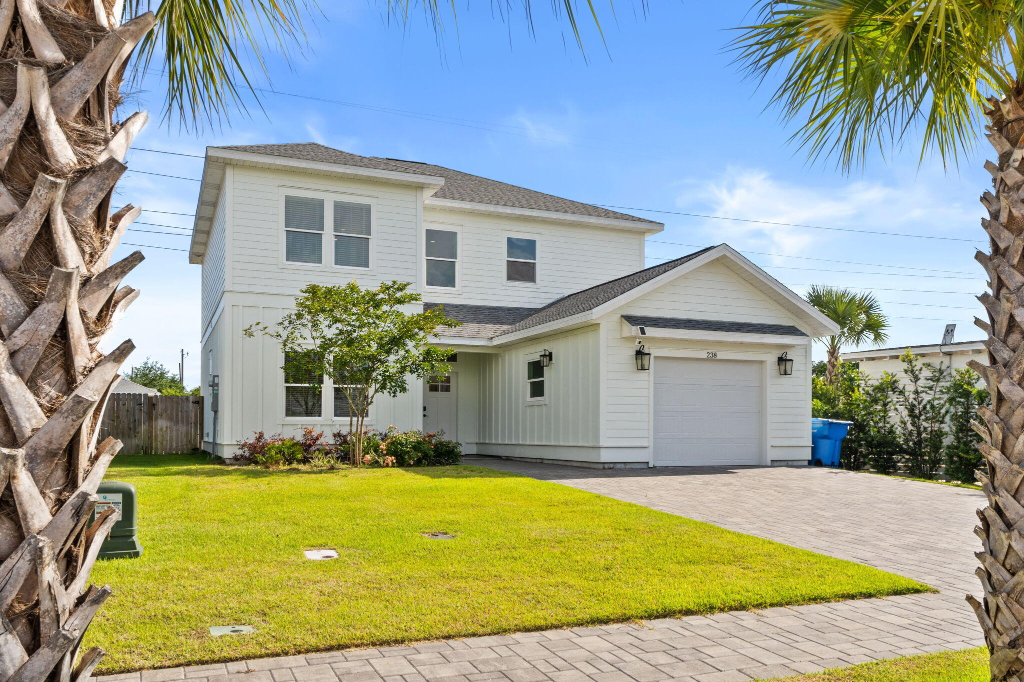 238 N Wells St, Panama City Beach, FL 32413 photo