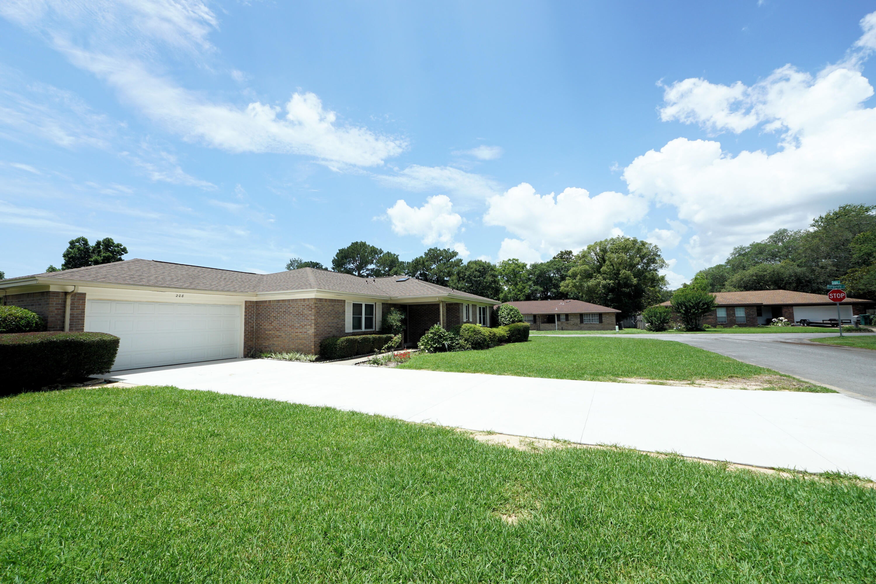 208 Dumaine Ct, Fort Walton Beach, FL 32547 photo