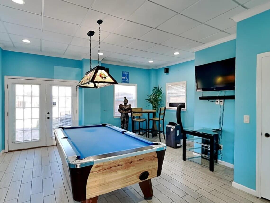 3910 Wasp St, Panama City Beach, FL 32408 photo