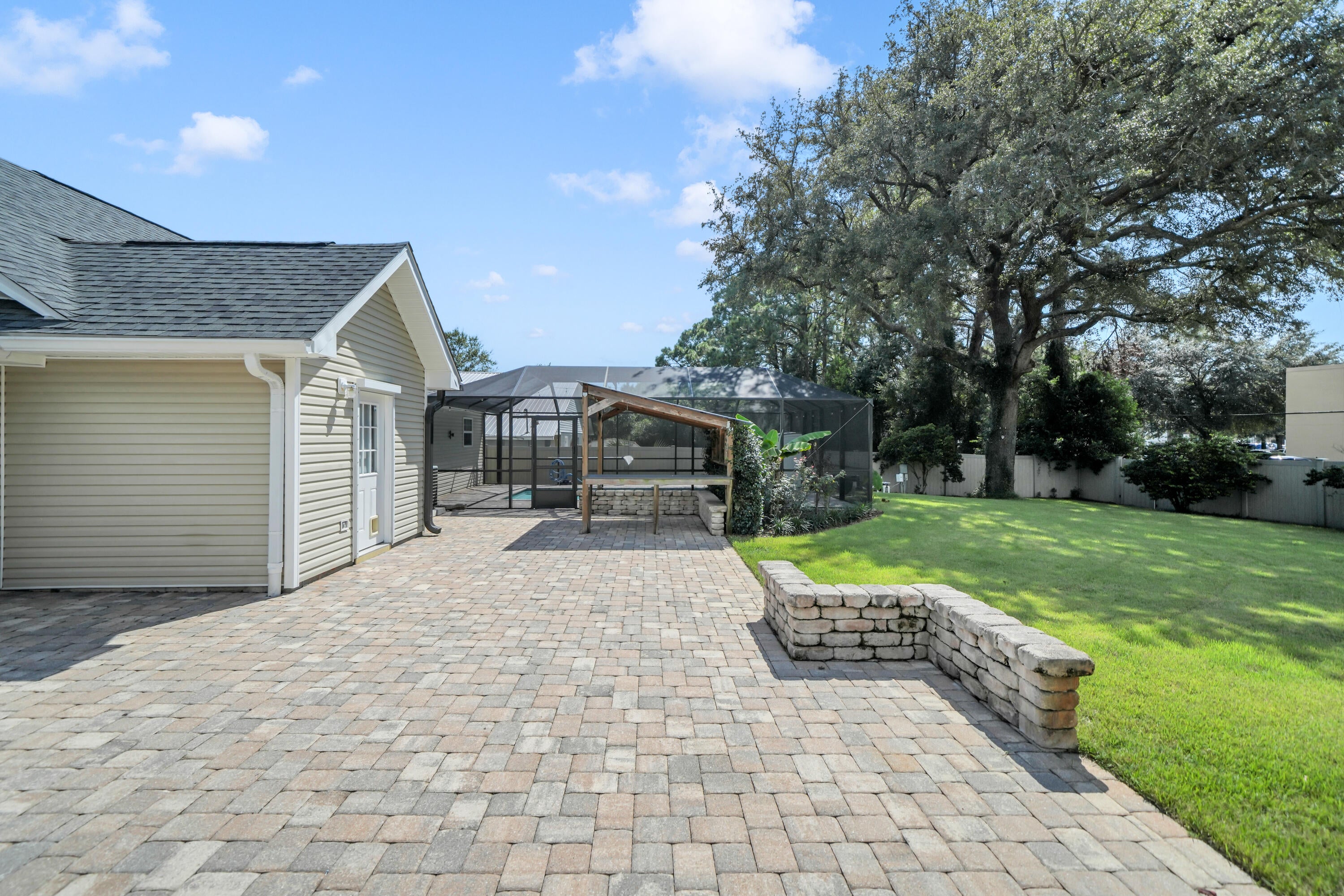 48 NE Nebraska Ave, Fort Walton Beach, FL 32548 photo