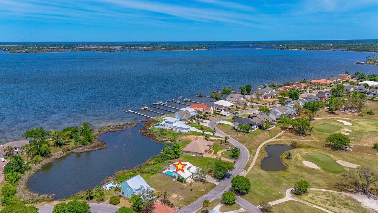 1918 Country Club Dr, Lynn Haven, FL 32444