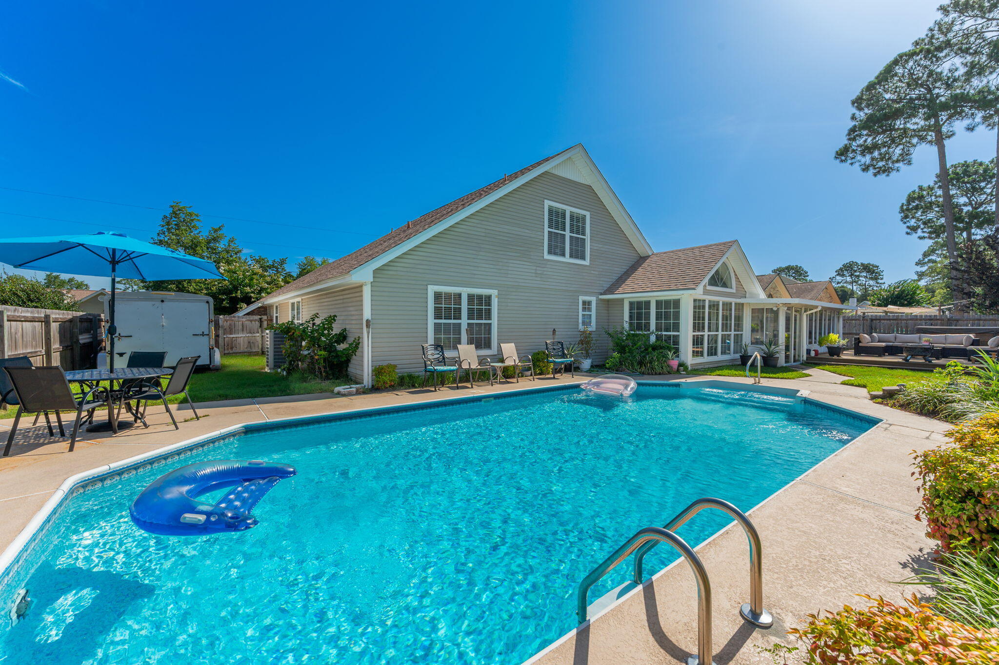 422 Northampton Cir, Fort Walton Beach, FL 32547 photo