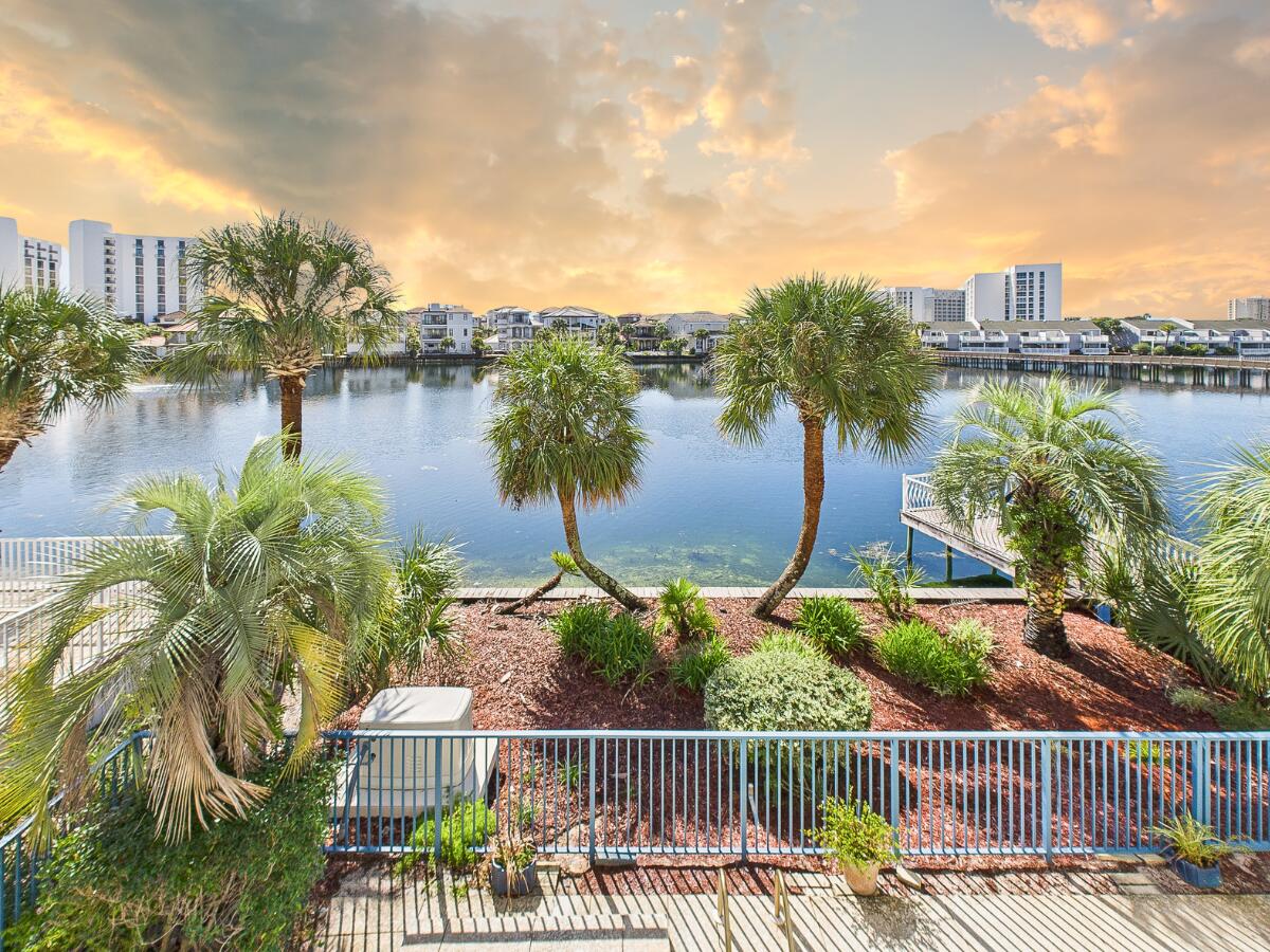 3890 Sand Dune Ct, Destin, FL 32541