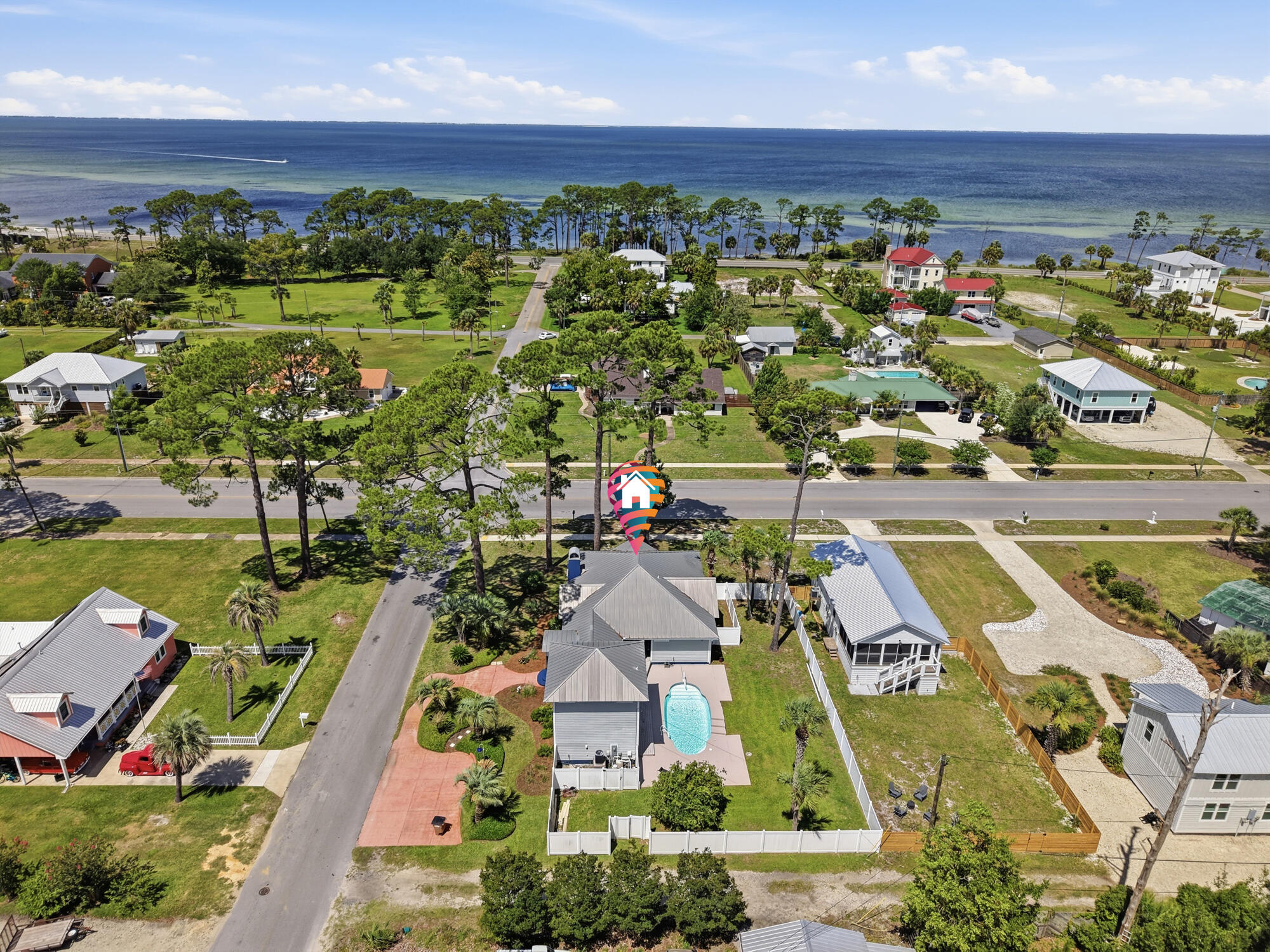 1511 Monument Ave, Port Saint Joe, FL 32456 photo