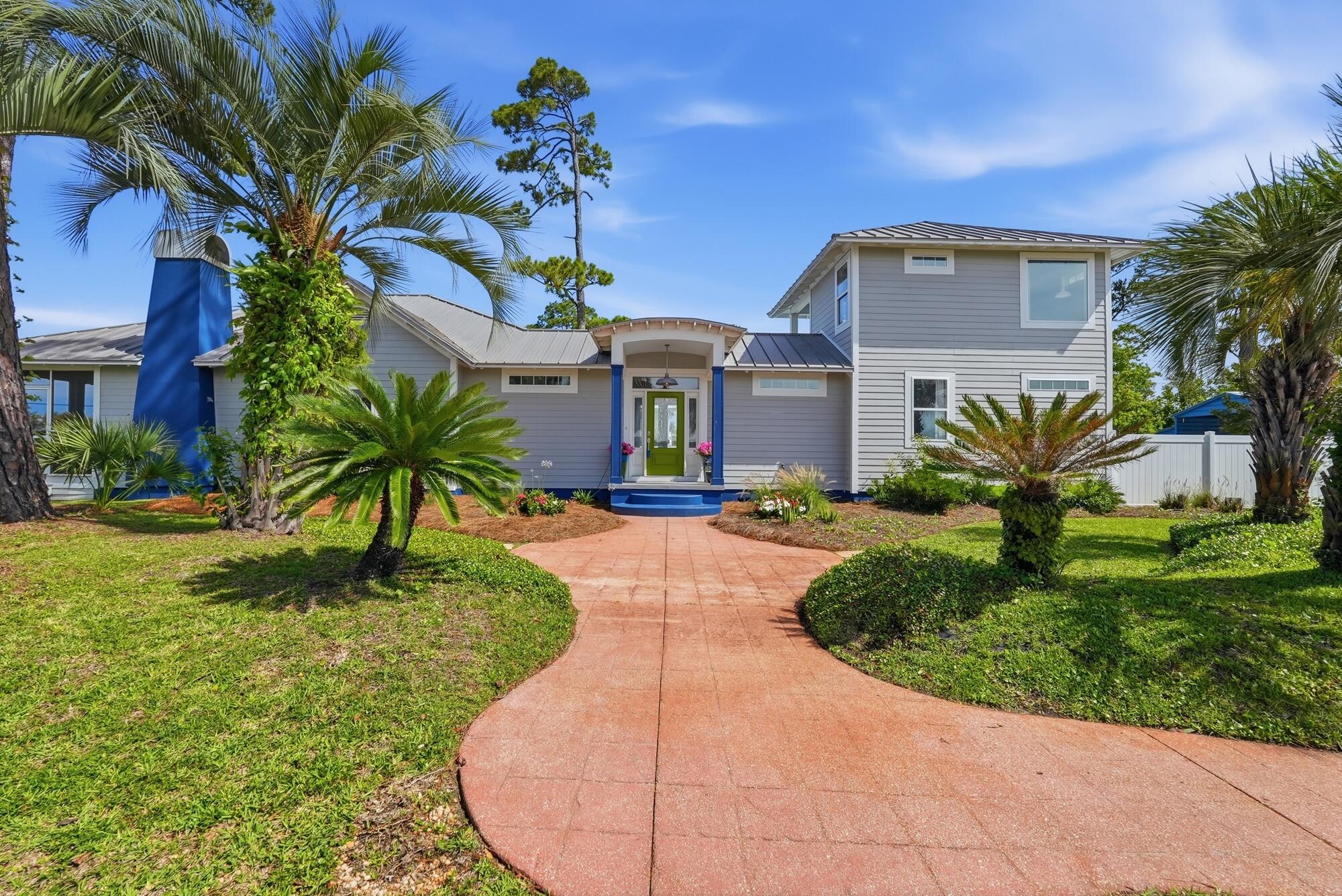 1511 Monument Ave, Port Saint Joe, FL 32456