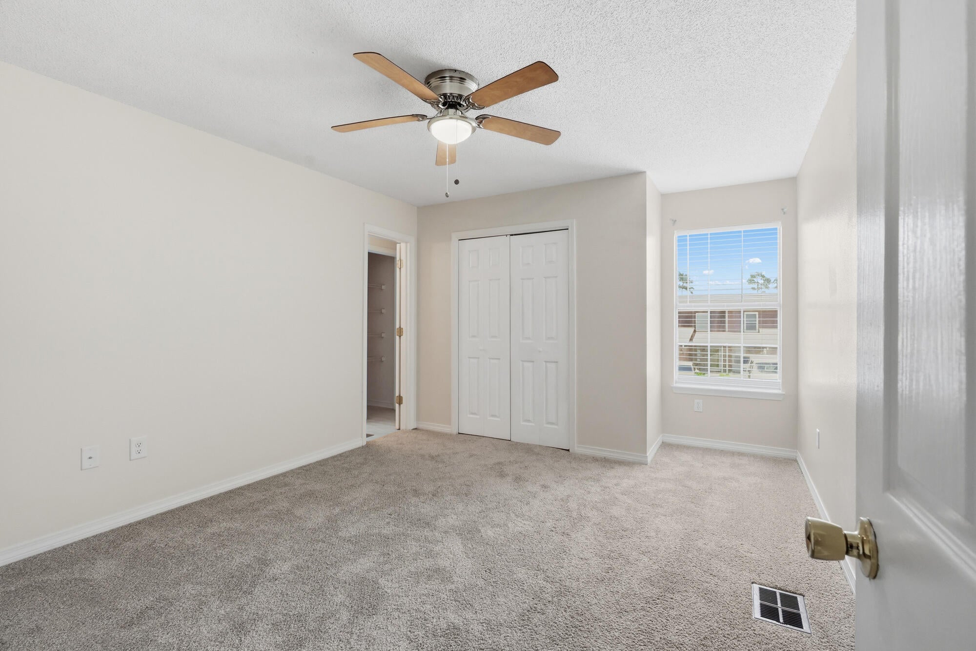 1818 Whispering Oaks Ln, Fort Walton Beach, FL 32547 photo