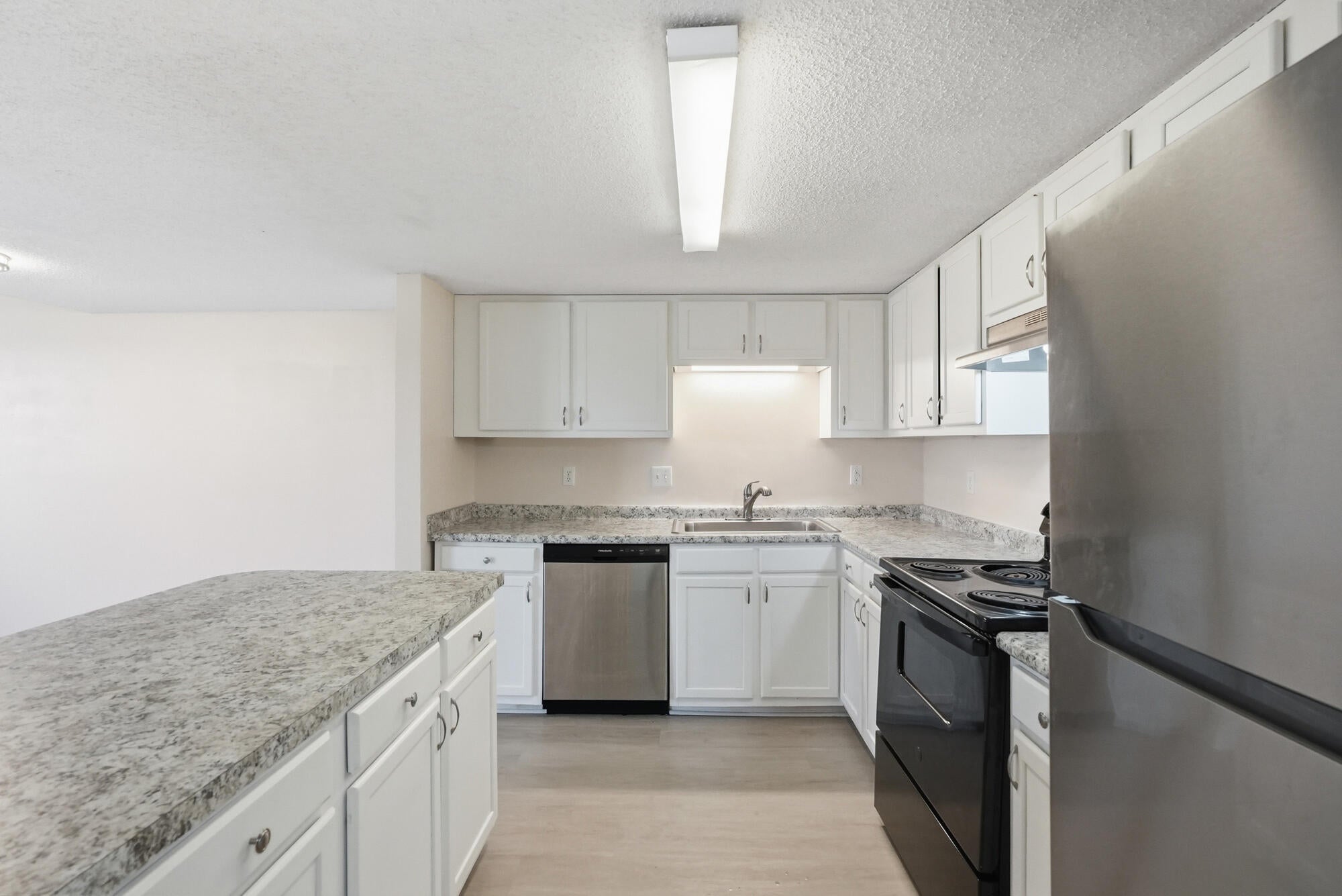 1818 Whispering Oaks Ln, Fort Walton Beach, FL 32547 photo