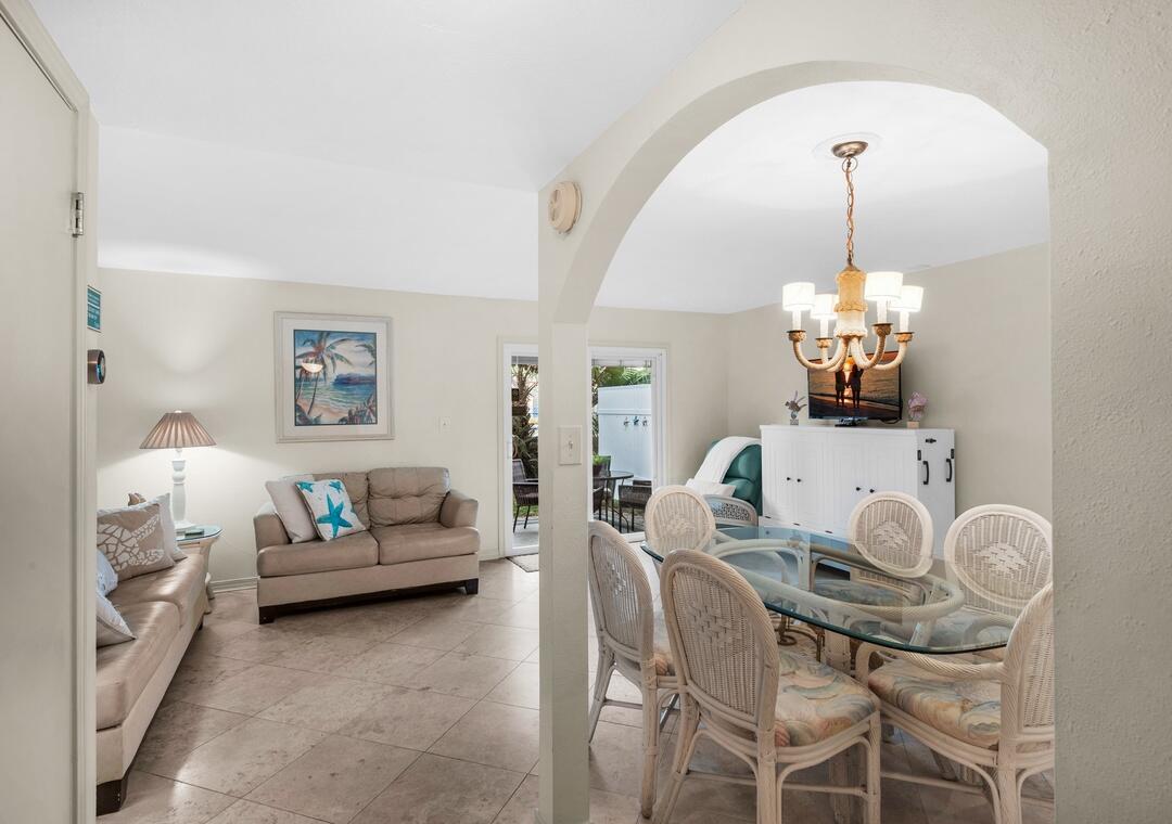 940 Highway 98 Hwy, Destin, FL 32541
