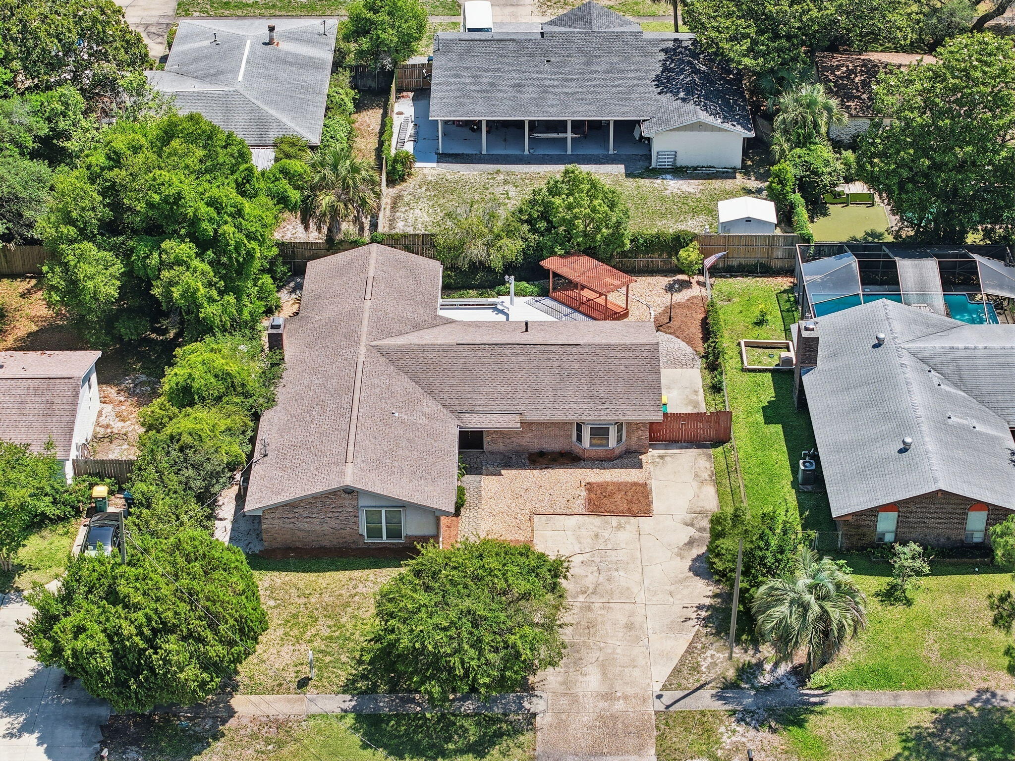 628 Mountain Dr, Destin, FL 32541 photo