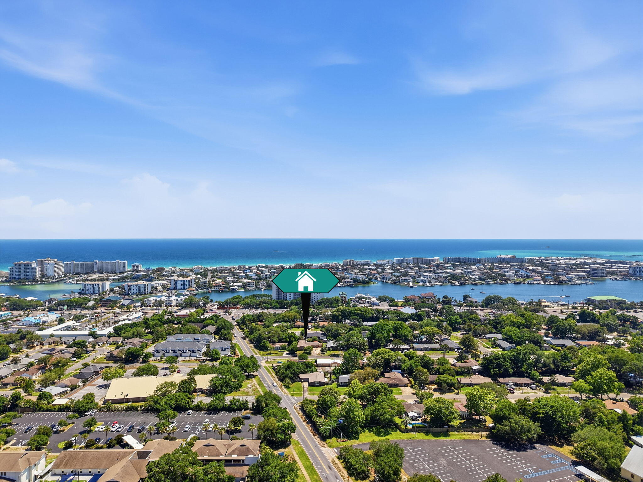 628 Mountain Dr, Destin, FL 32541 photo