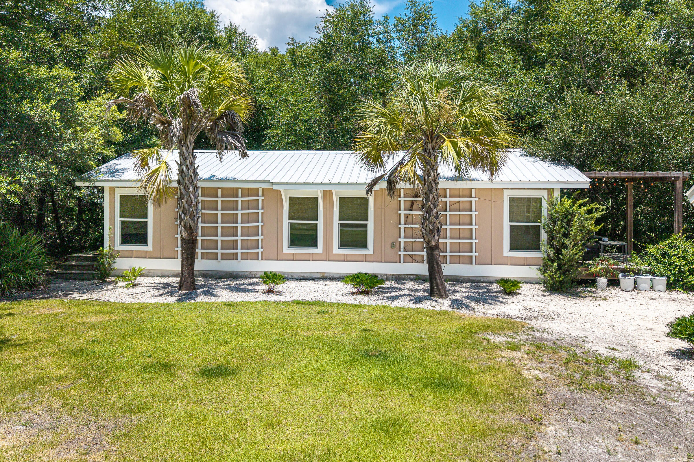 92 W Harborview Rd, Santa Rosa Beach, FL 32459 photo