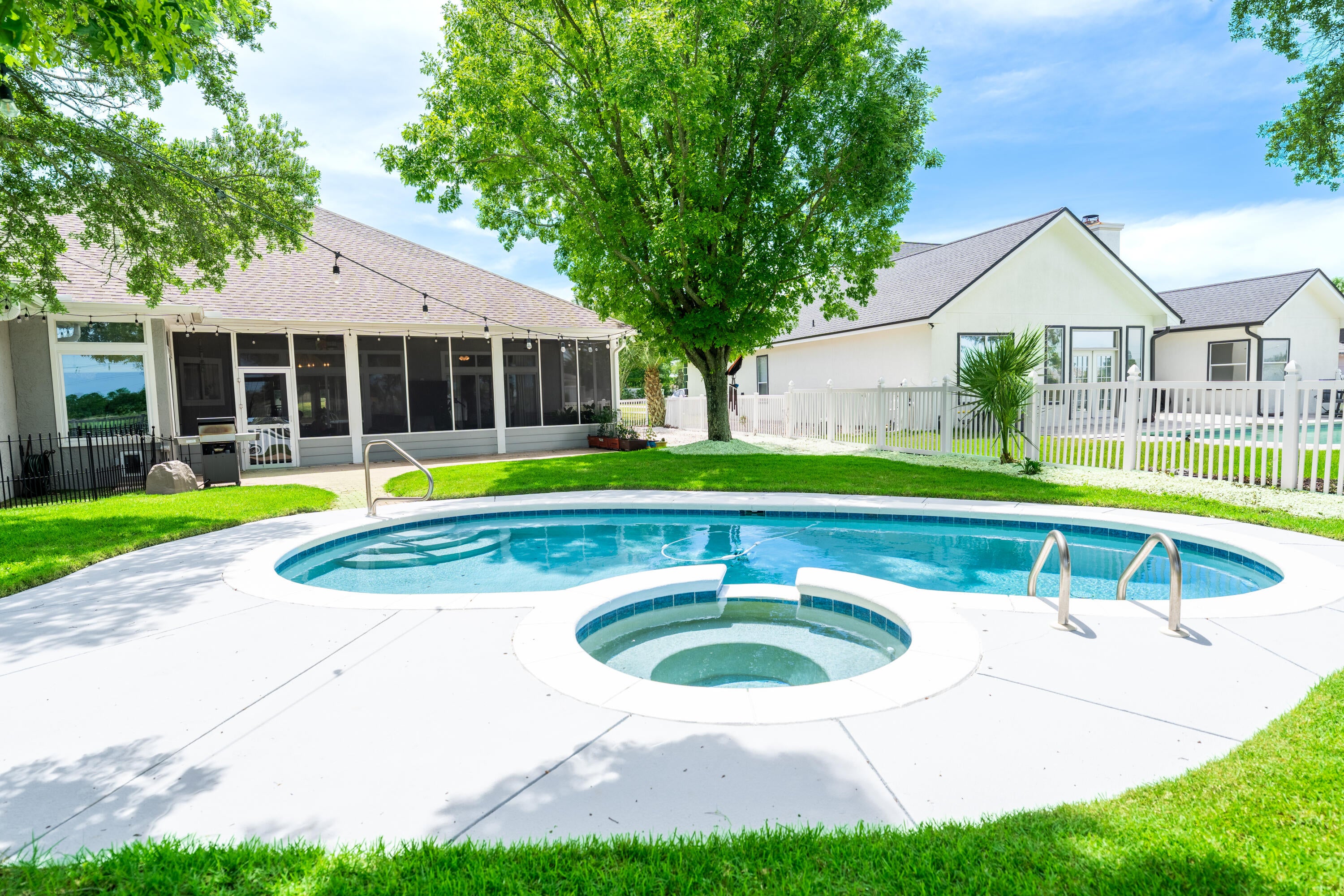 117 Legend Lake Dr, Panama City Beach, FL 32408 photo