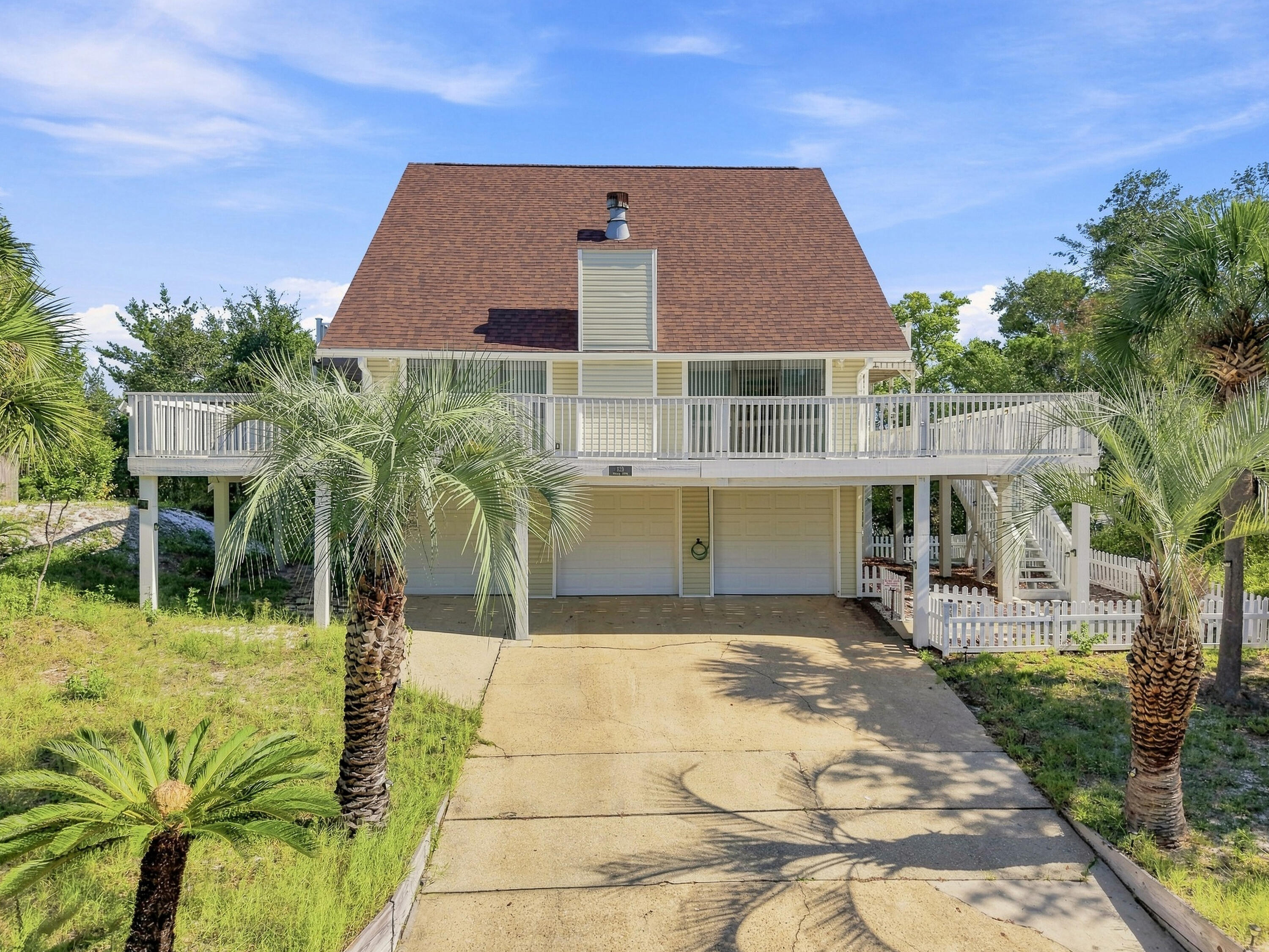 329 Summit Dr, Destin, FL 32541