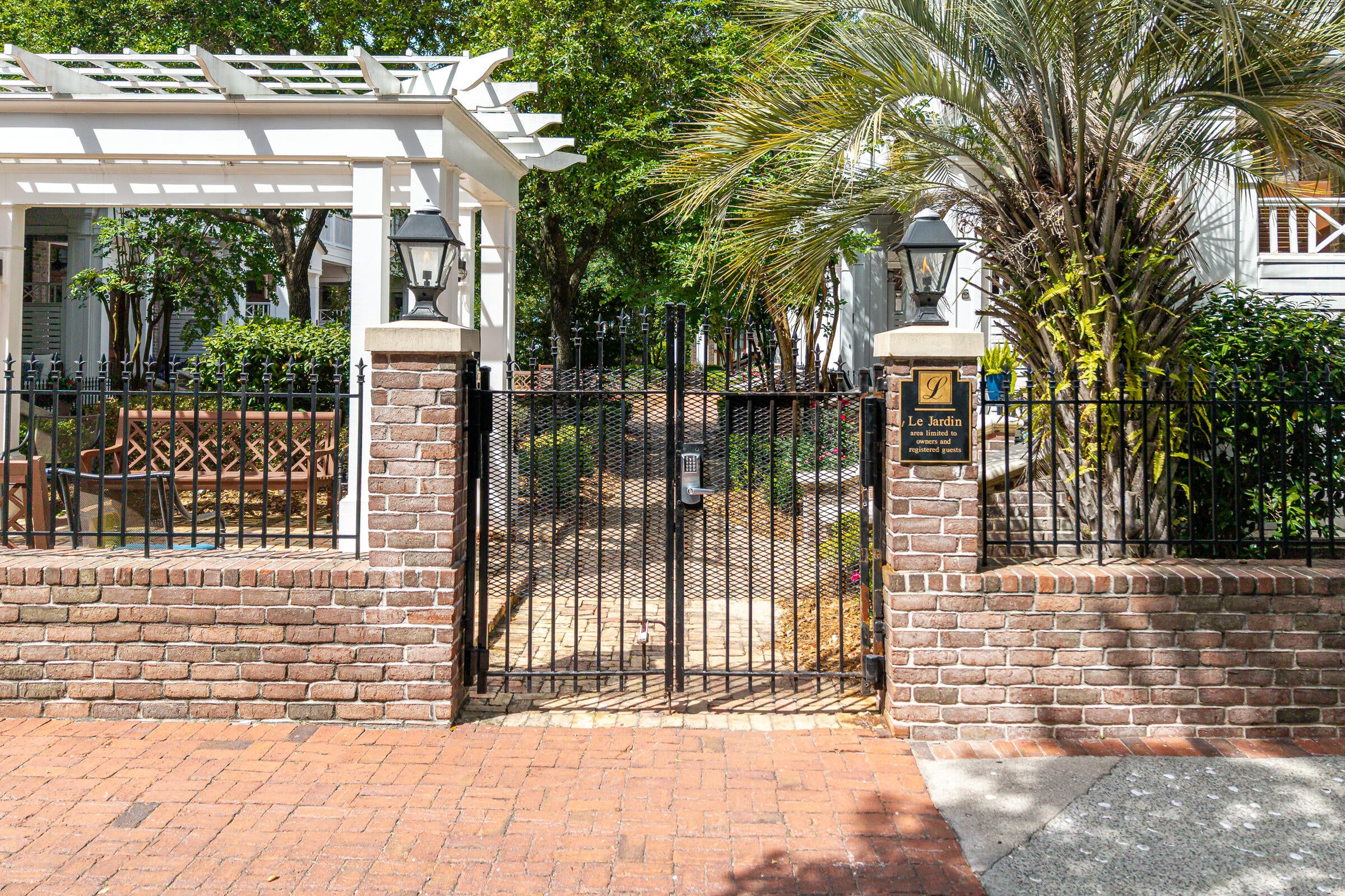 9201 Market St #INN 161, Miramar Beach, FL 32550 photo