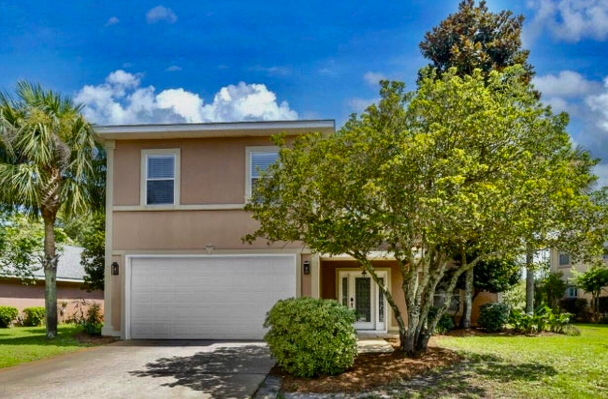 330 Tequesta Dr, Destin, FL 32541