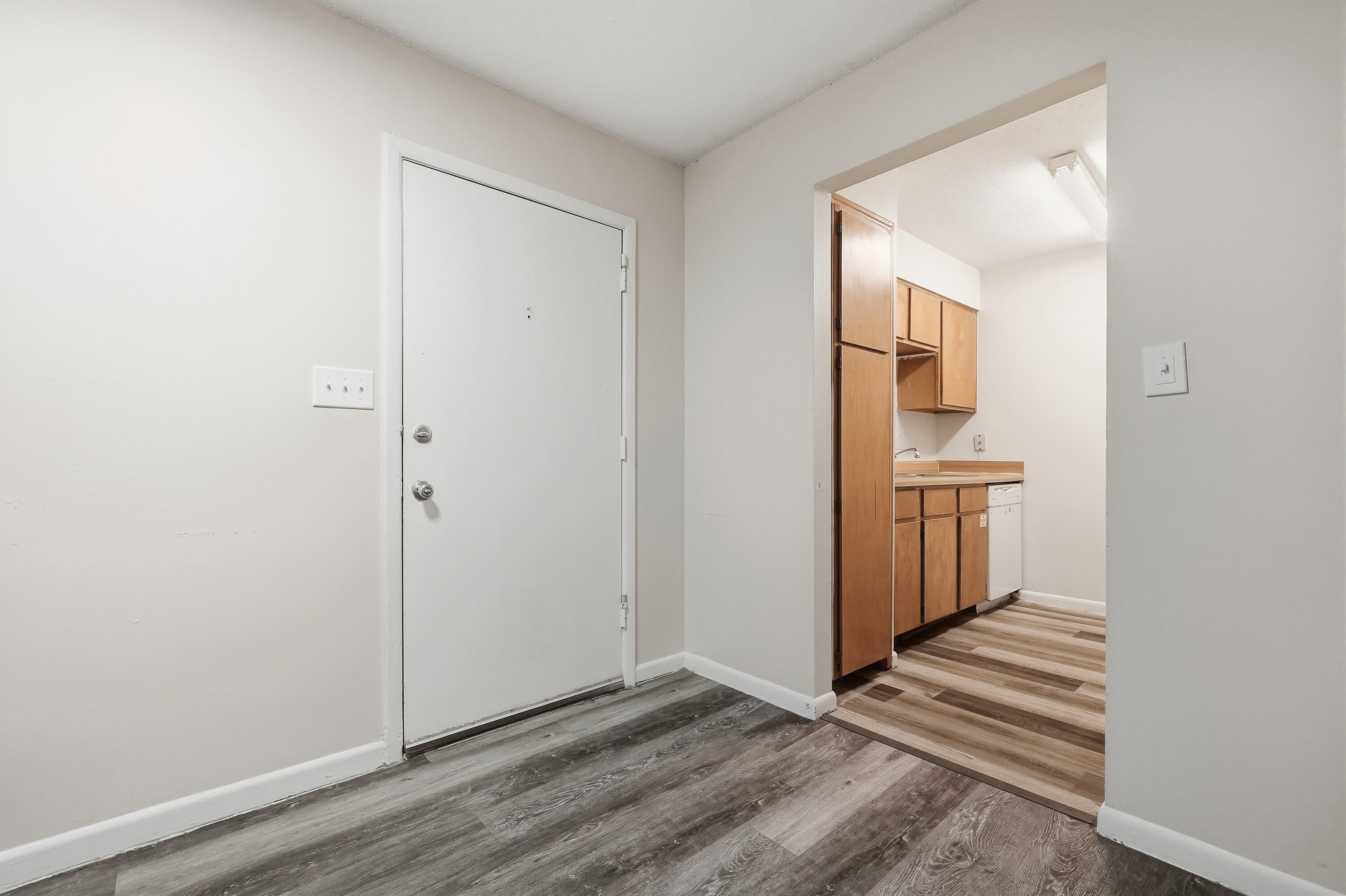 609 Colonial Dr #8, Fort Walton Beach, FL 32547 photo