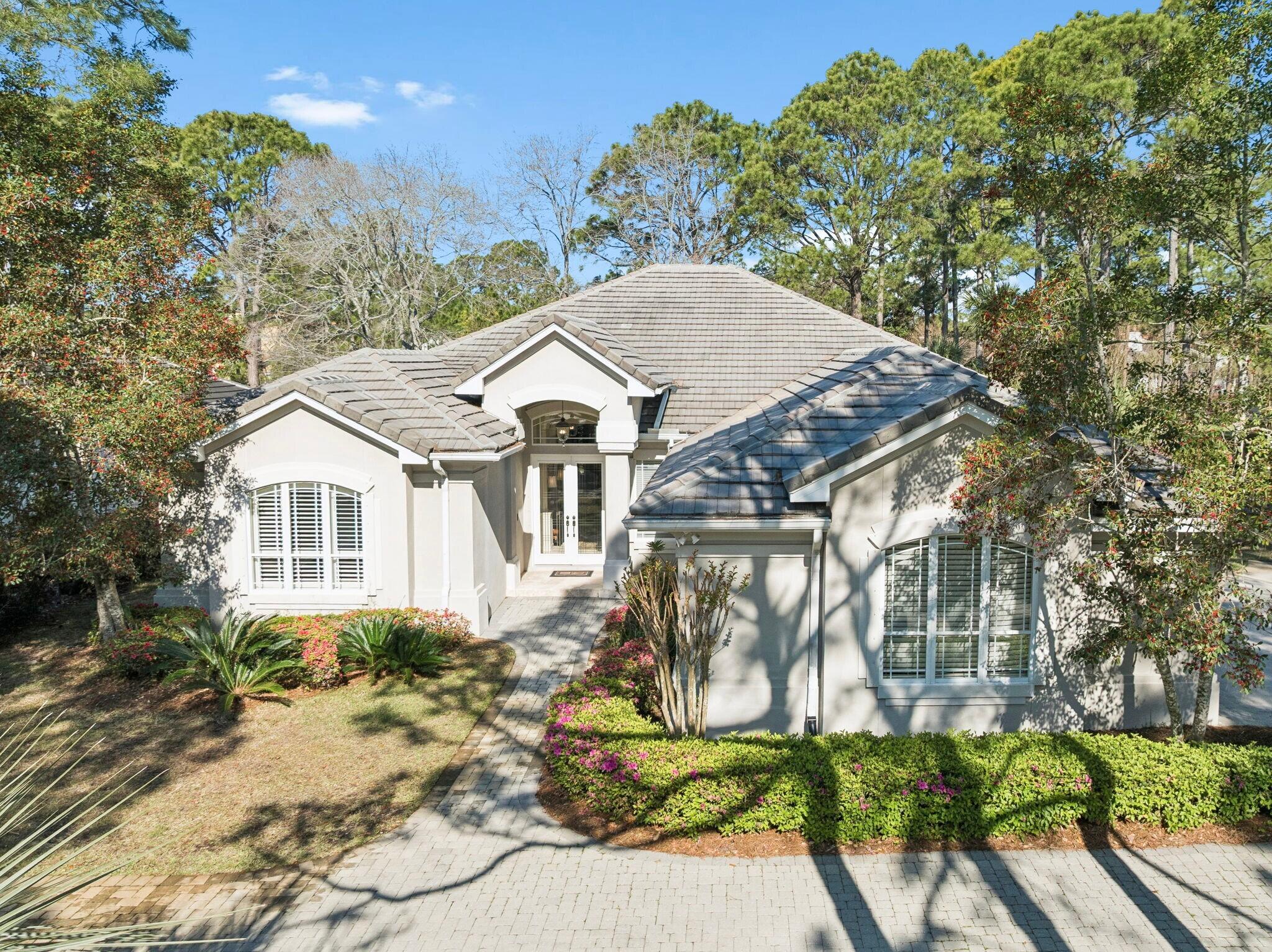 1464 Baytowne Ave, Miramar Beach, FL 32550