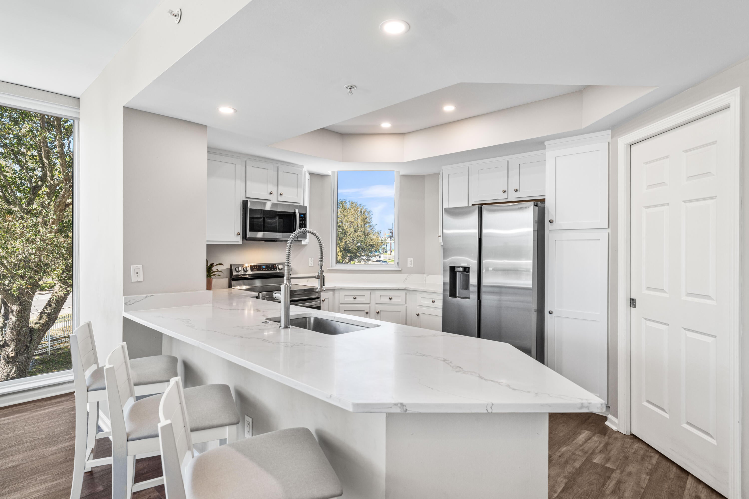 15100 Emerald Coast Pkwy #UNIT 306, Destin, FL 32541 photo