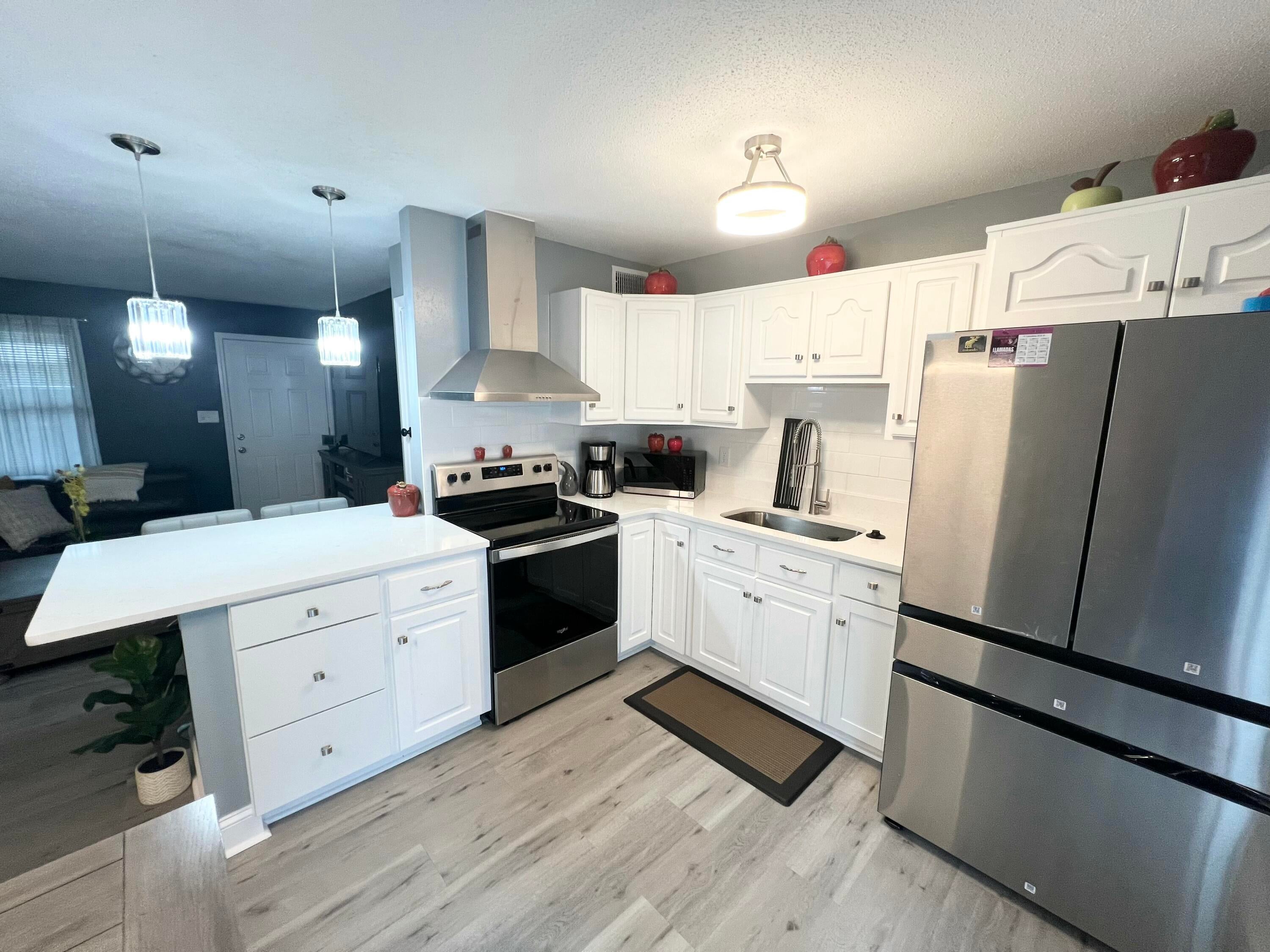 13 Port Dixie Blvd, Shalimar, FL 32579 photo