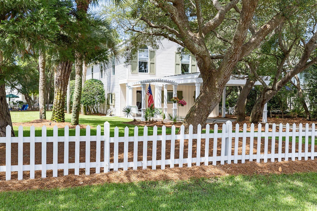 109 Seabreeze Ct, Inlet Beach, FL 32461 photo