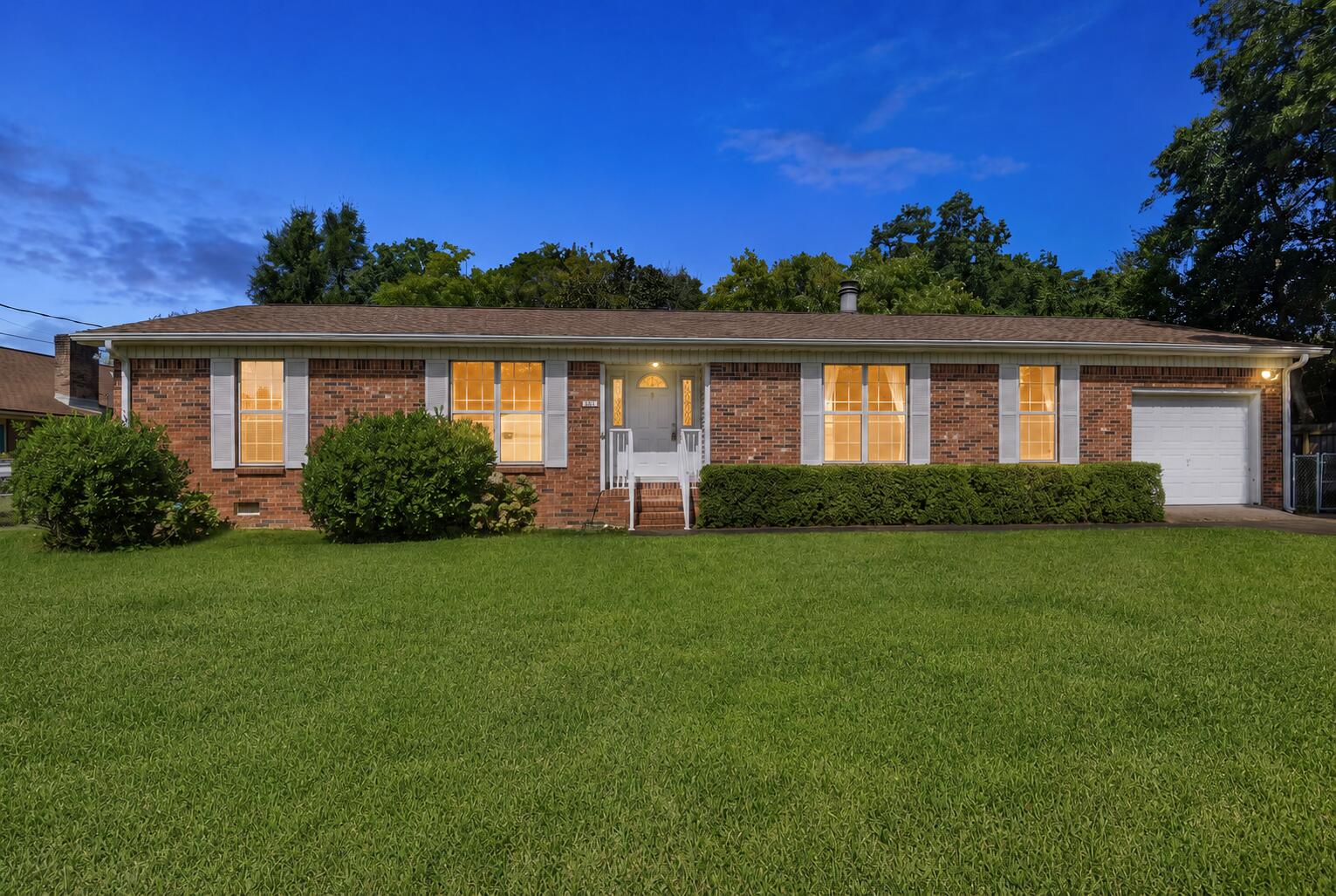 102 Cape Dr, Fort Walton Beach, FL 32548