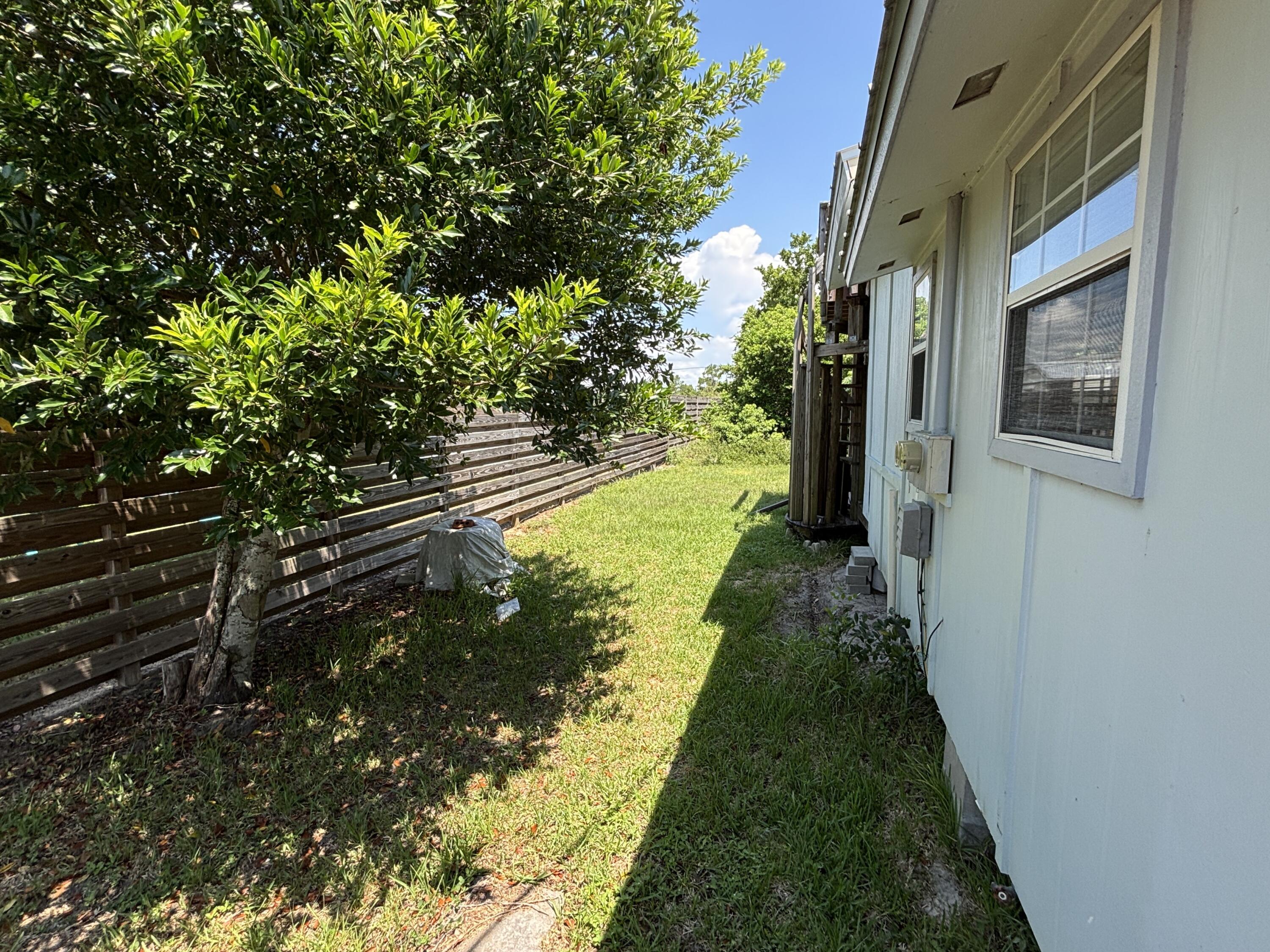 9242 Cockles Ave, Port Saint Joe, FL 32456 photo