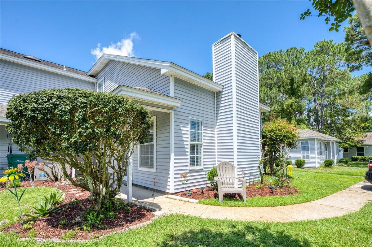 626 Emerald Ln, Fort Walton Beach, FL 32547 photo