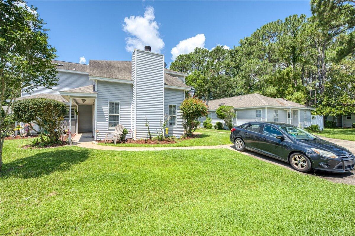 626 Emerald Ln, Fort Walton Beach, FL 32547 photo