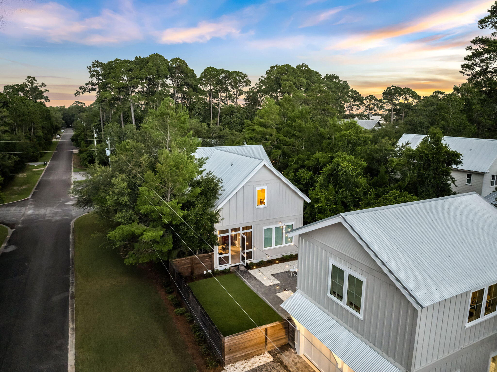 16 Days Ln, Point Washington, FL 32459 photo
