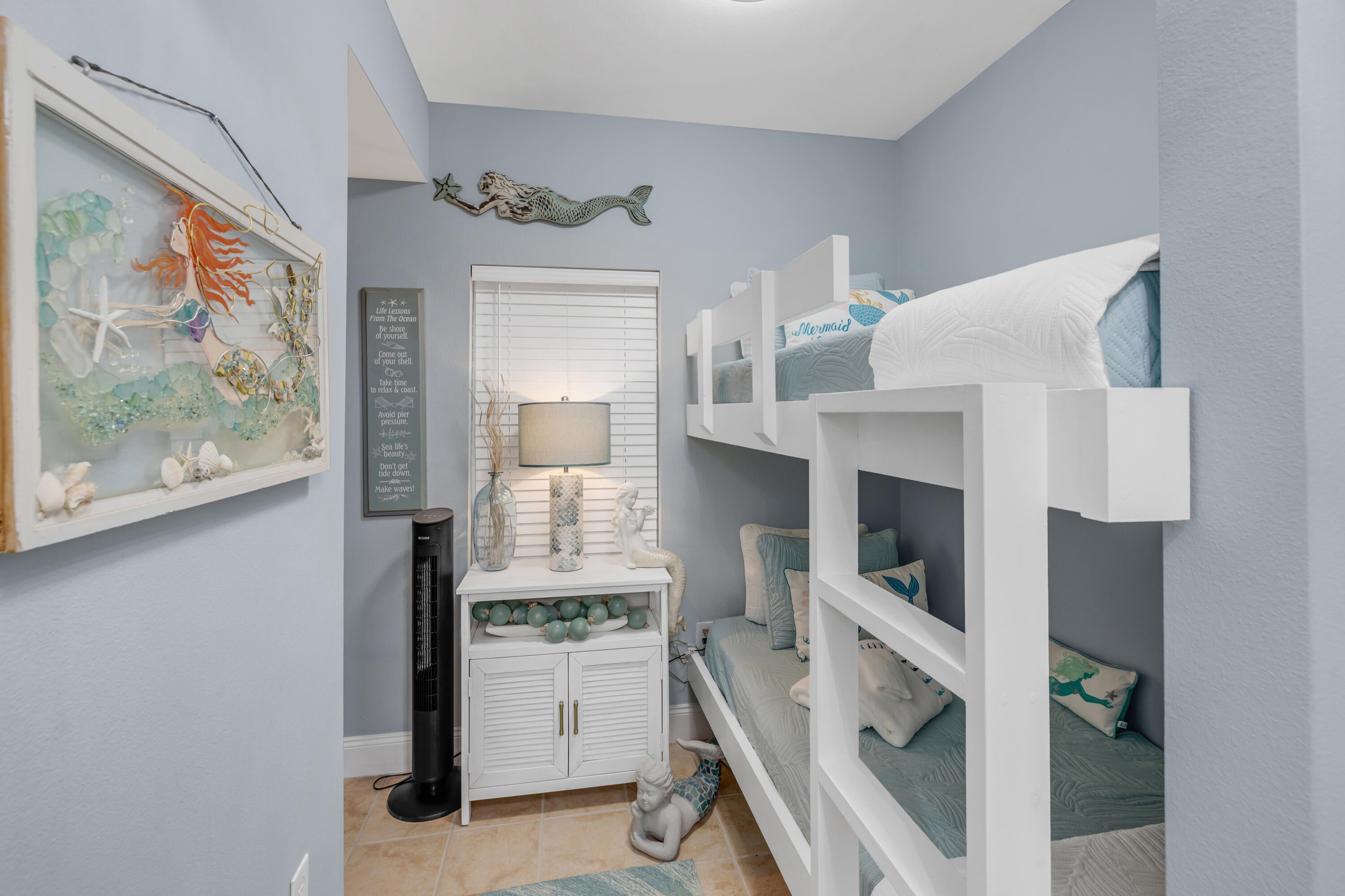 9860 S Thomas Dr #108, Panama City Beach, FL 32408 photo