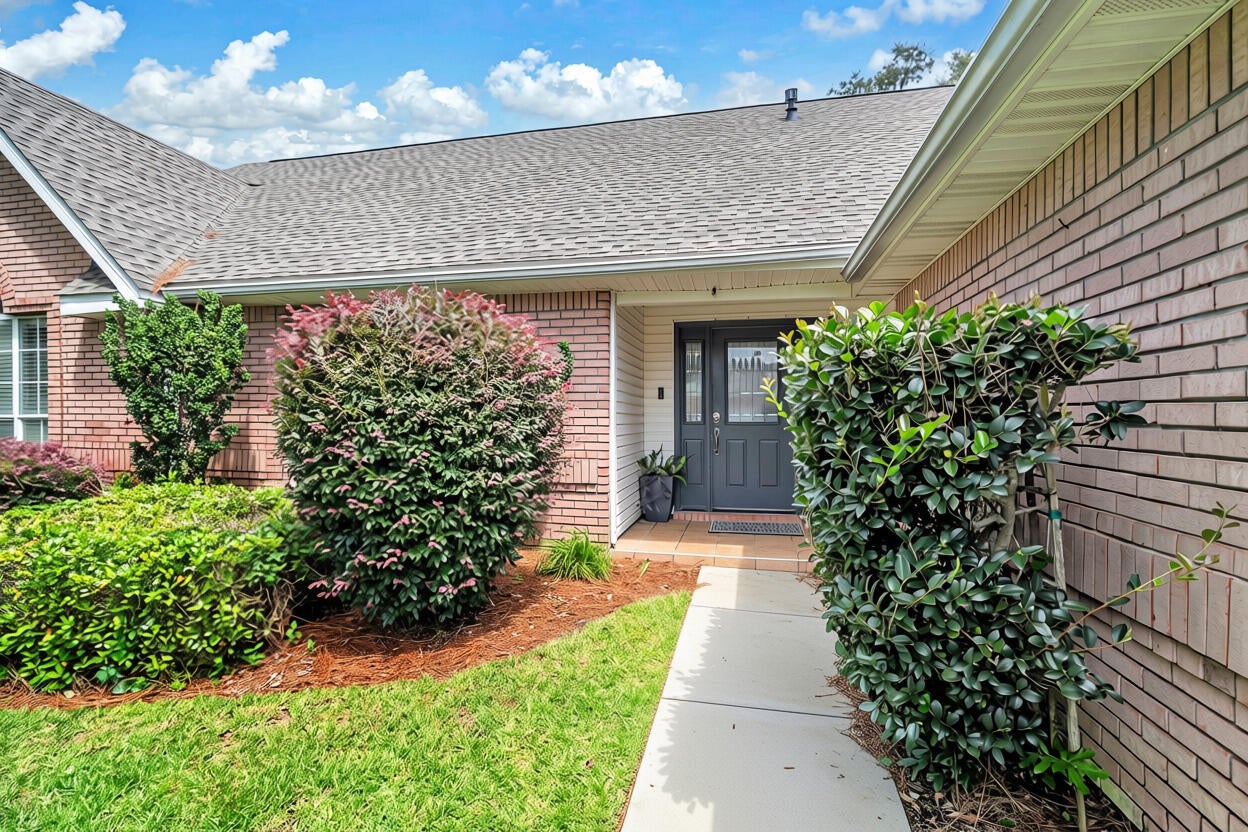 928 The Masters Blvd, Shalimar, FL 32579 photo
