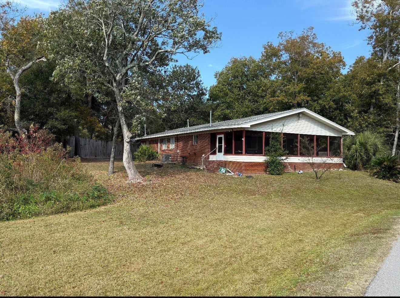 34 Meigs Dr #A AND B, Shalimar, FL 32579 photo