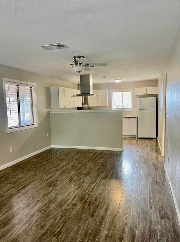 34 Meigs Dr #A AND B, Shalimar, FL 32579 photo