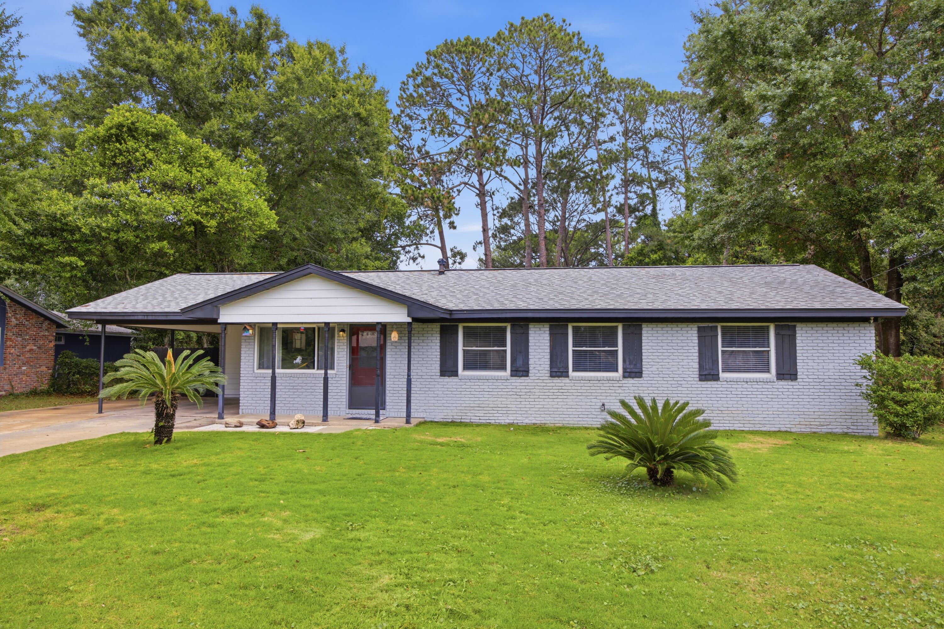 33 SW Temple Ave, Fort Walton Beach, FL 32547 photo