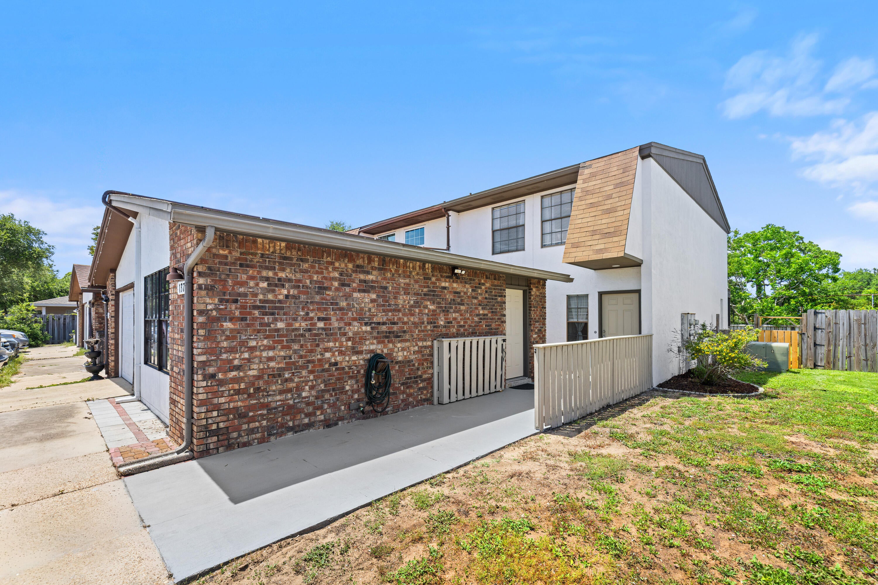 137 5 Ave, Shalimar, FL 32579 photo