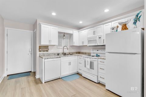 Condominium in Gulf Shores AL 400 Plantation Road #3108.jpg