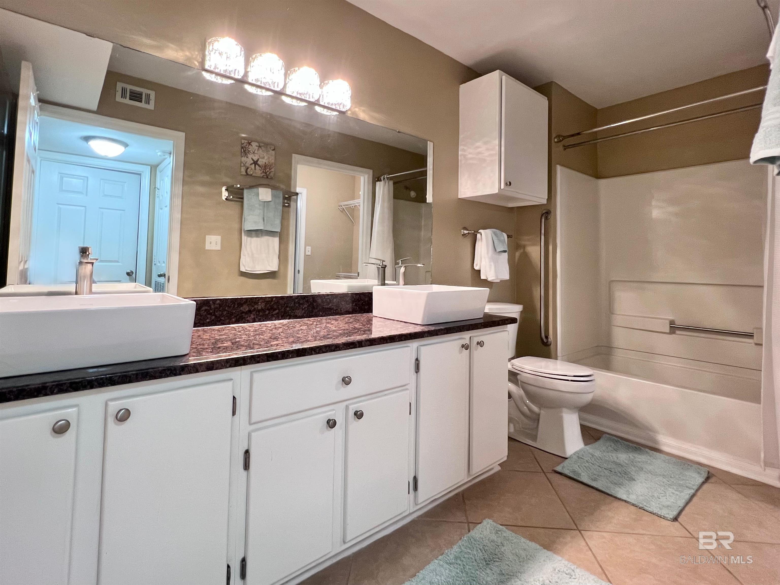 Condominium in Gulf Shores AL 6194 Gulf Shores Parkway #A6 16.jpg
