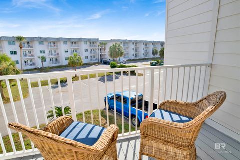 Condominium in Gulf Shores AL 400 Plantation Road #3225 3.jpg