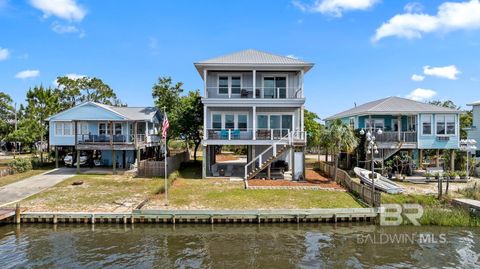 in Gulf Shores AL 200 W 8th Avenue.jpg