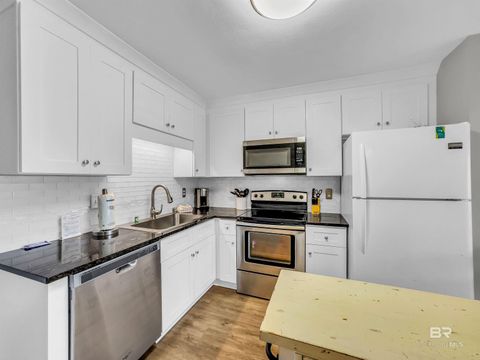 Condominium in Gulf Shores AL 400 Plantation Road #1210 4.jpg